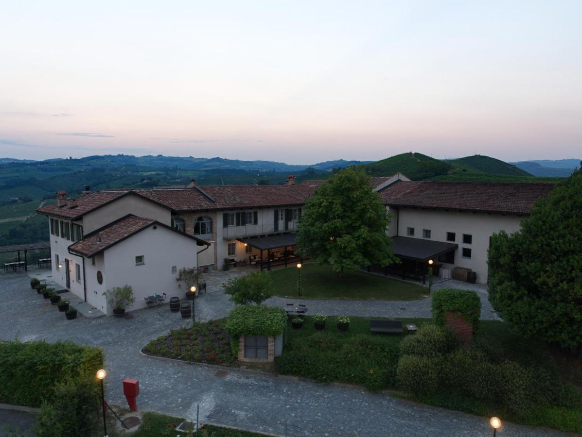 Locanda Del Pilone Альба Экстерьер фото