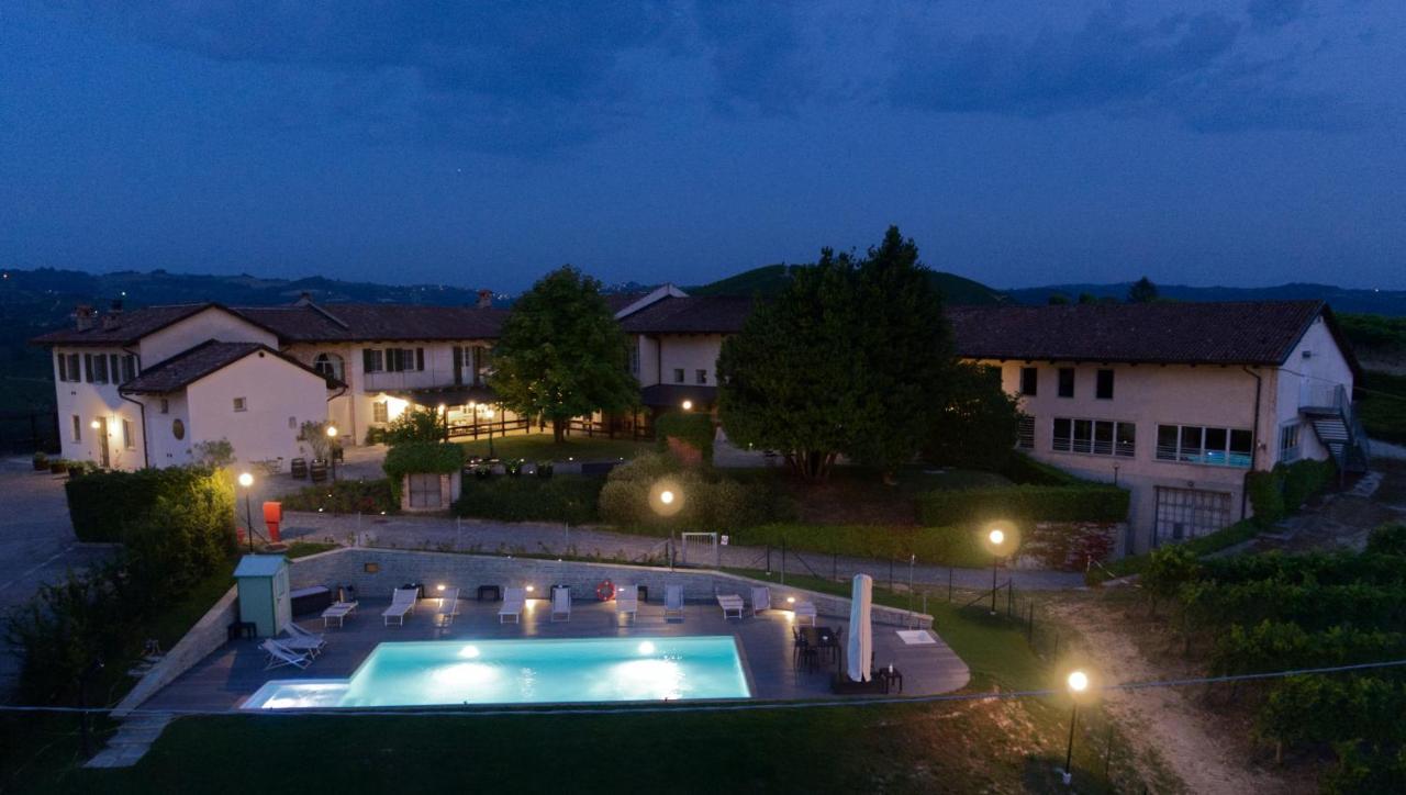 Locanda Del Pilone Альба Экстерьер фото