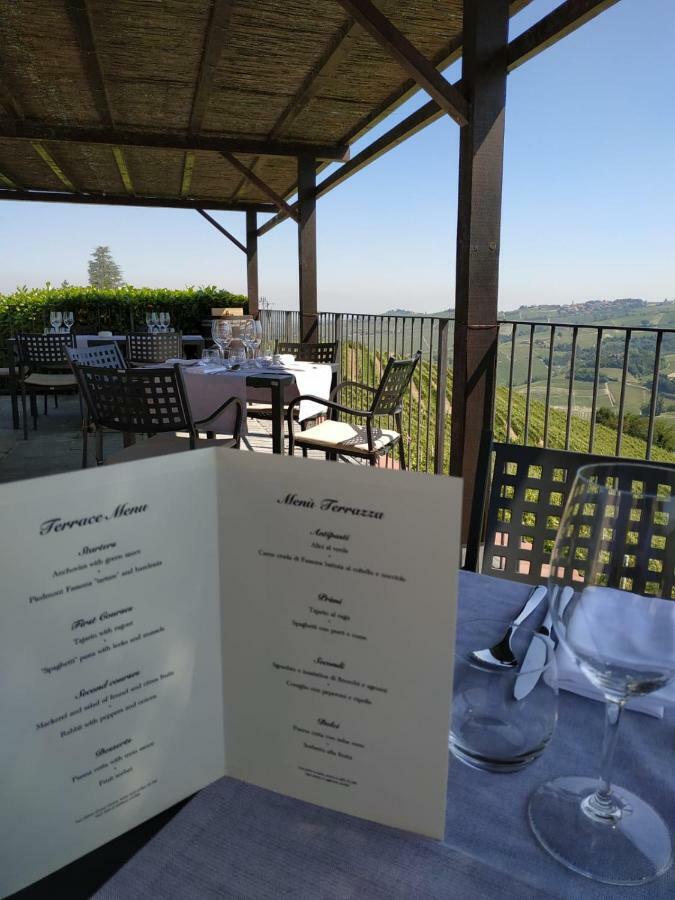 Locanda Del Pilone Альба Экстерьер фото